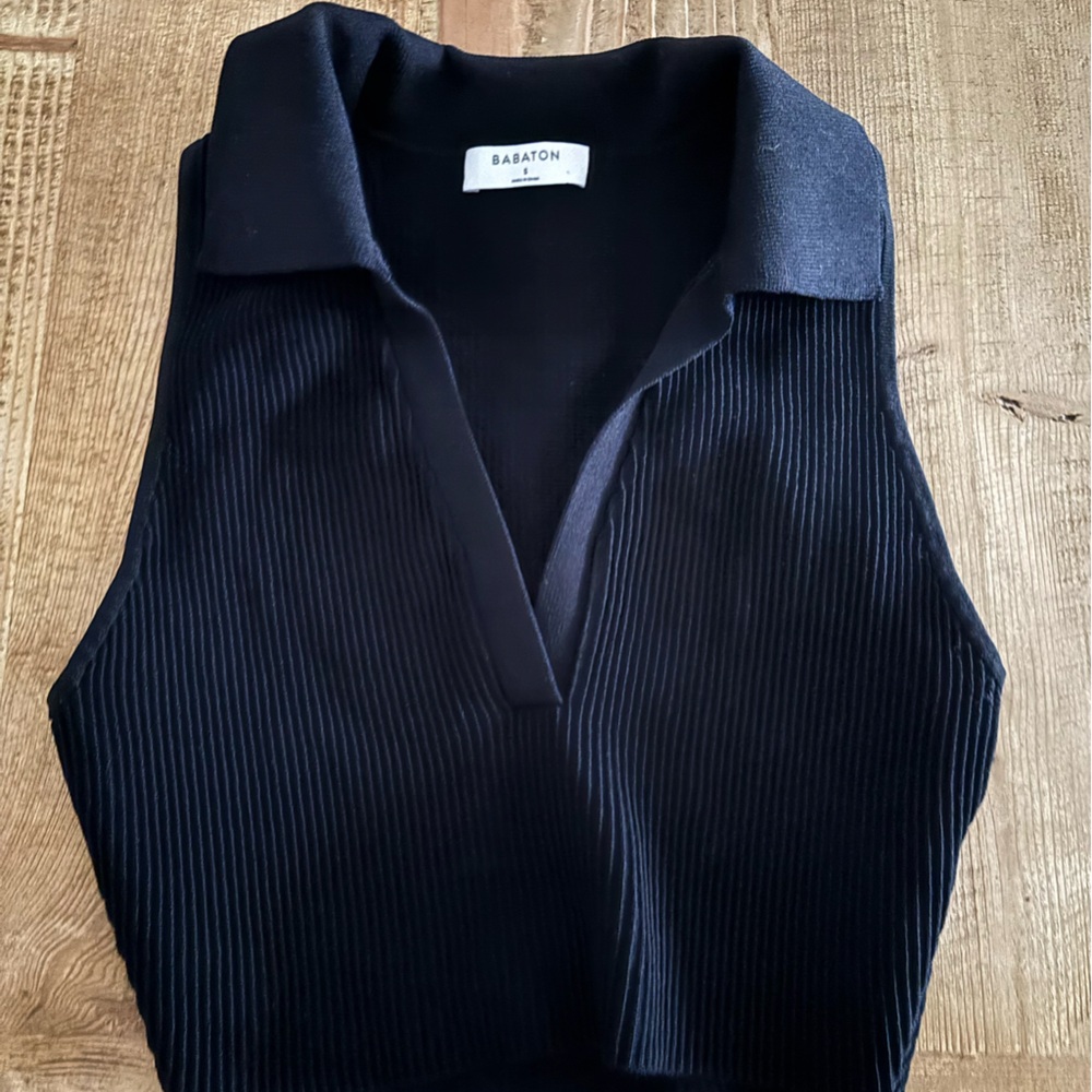 Black Ribbed Sleeveless Top aritizia